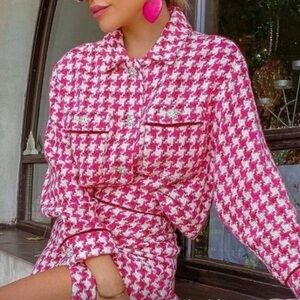 Zara Pink Houndstooth Tweed Boucle Jacket w/Crystal Buttons